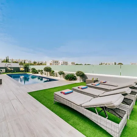 Villa Aletheia